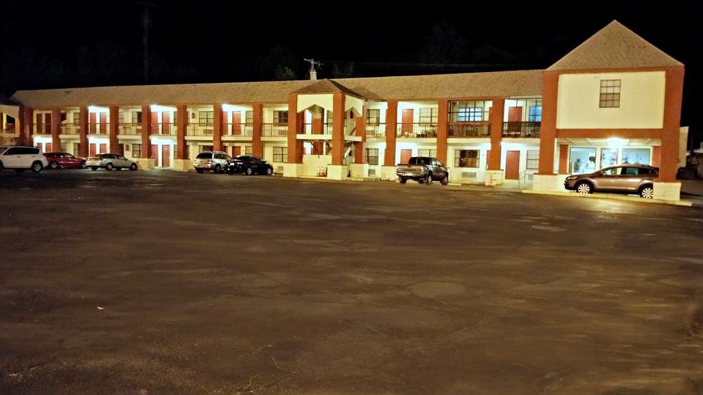 Budget Inn Of Jasper Kültér fotó